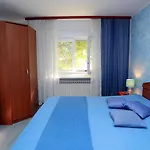 With Parking Space Banjole, - 14391 Apartment