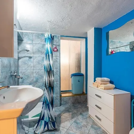 With Parking Space Banjole, - 14391 Apartament Pula