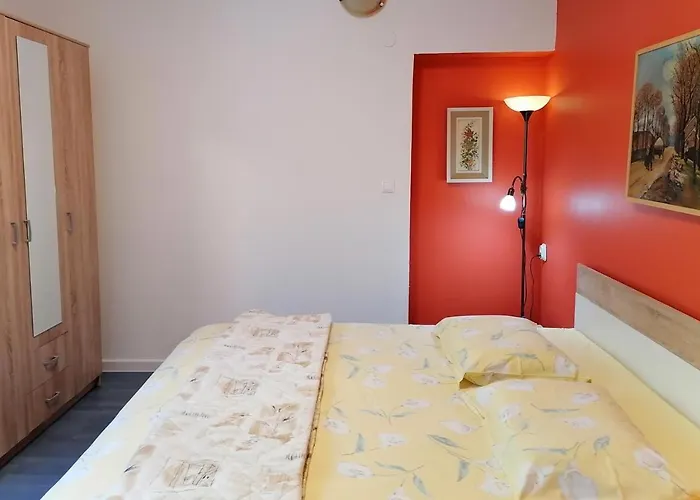 Appartement With Parking Space Banjole, - 14391