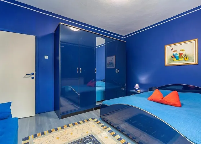 Appartement With Parking Space Banjole, - 14391