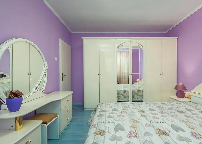 With Parking Space Banjole, - 14391 * Pula