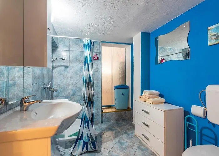 With Parking Space Banjole, - 14391 Appartement Pula